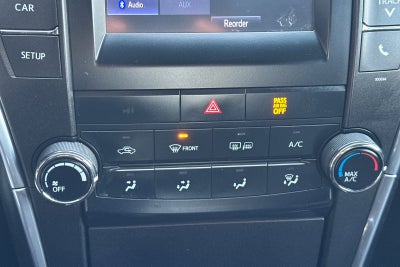 2016 Toyota Camry LE 4D Sedan