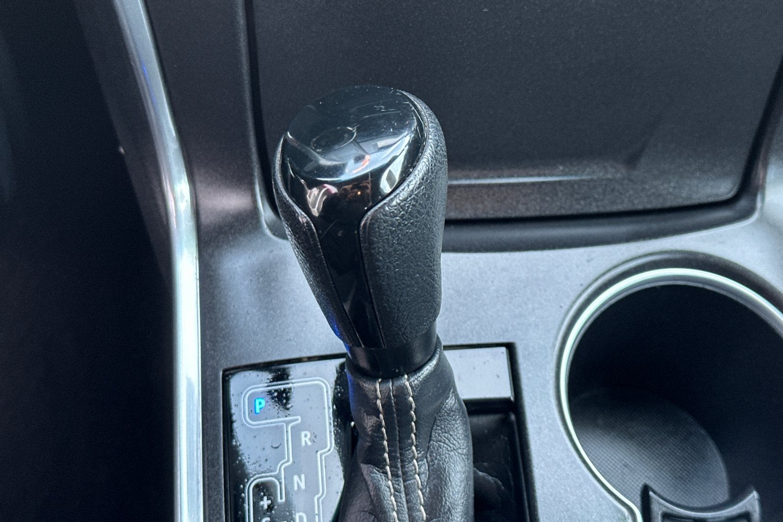 2016 Toyota Camry LE 4D Sedan