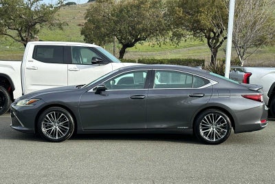 2022 Lexus ES ES 300h