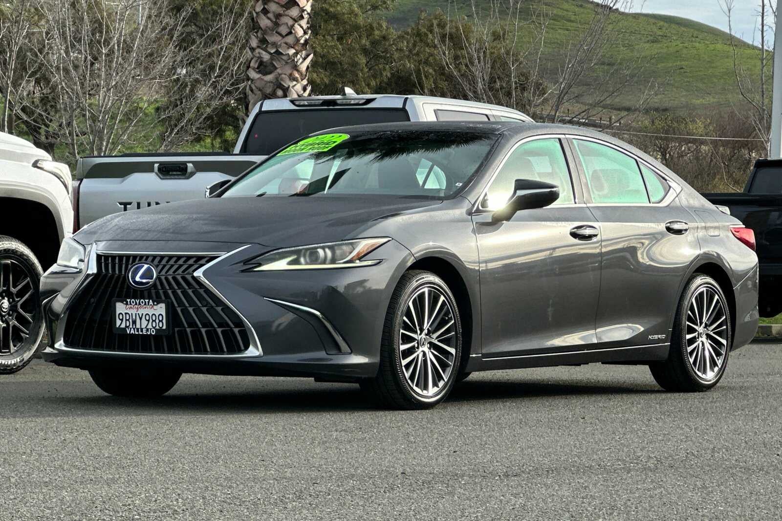2022 Lexus ES ES 300h