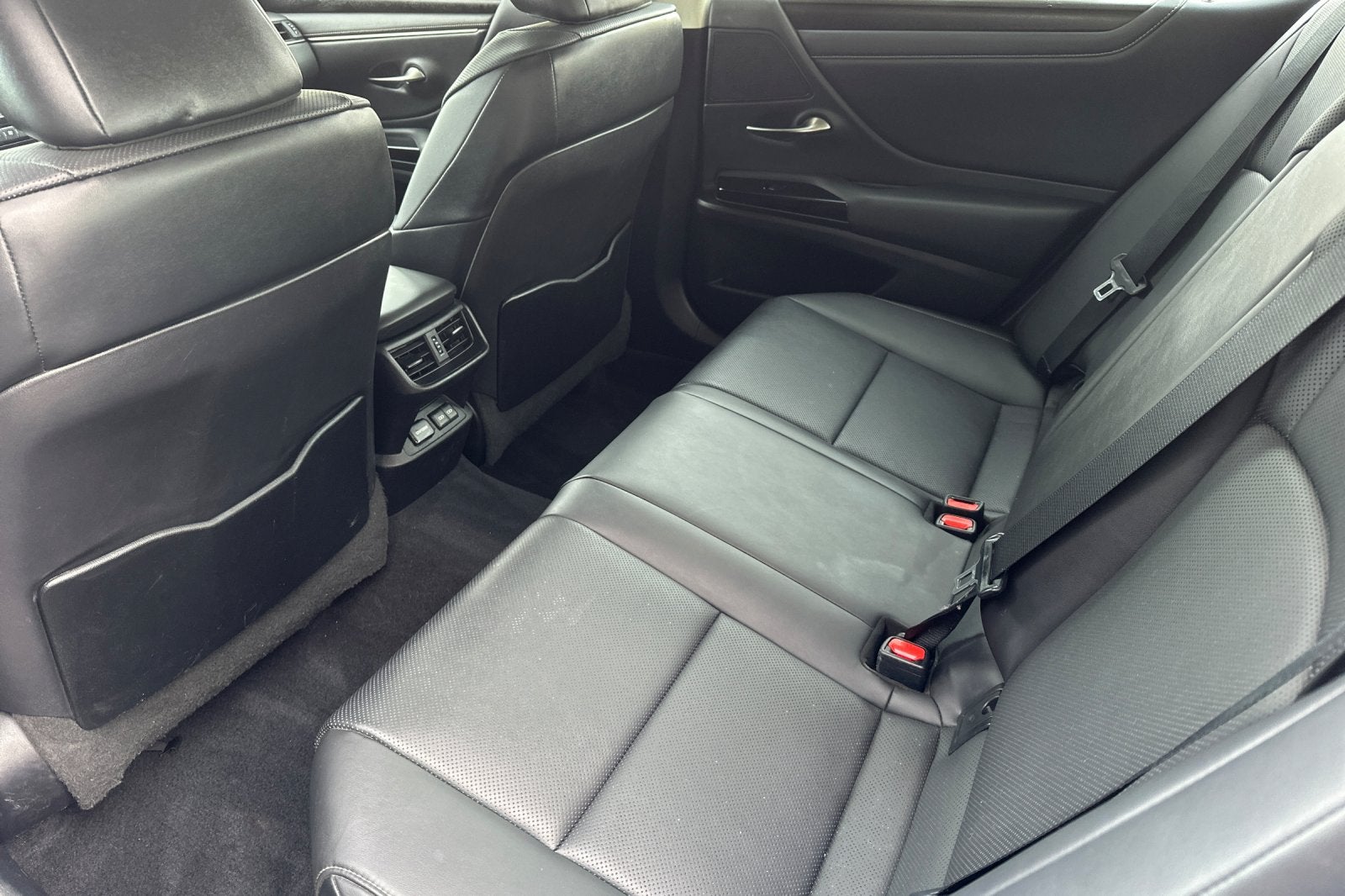 2022 Lexus ES ES 300h