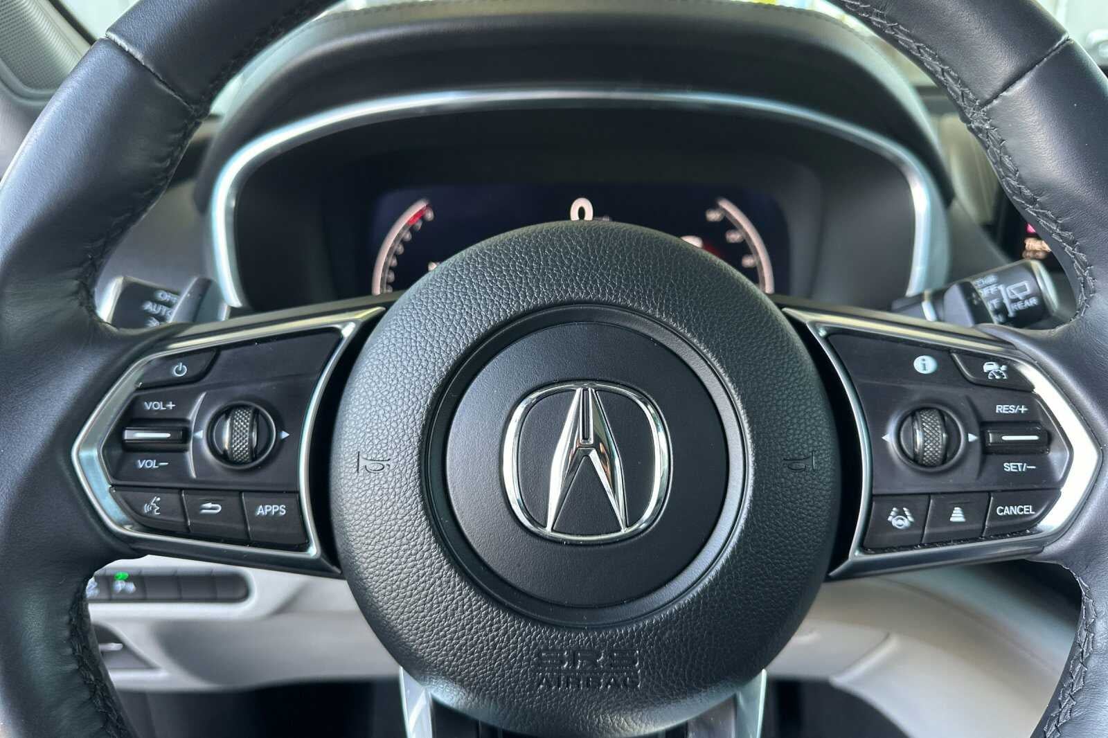 2023 Acura MDX w/Technology Package