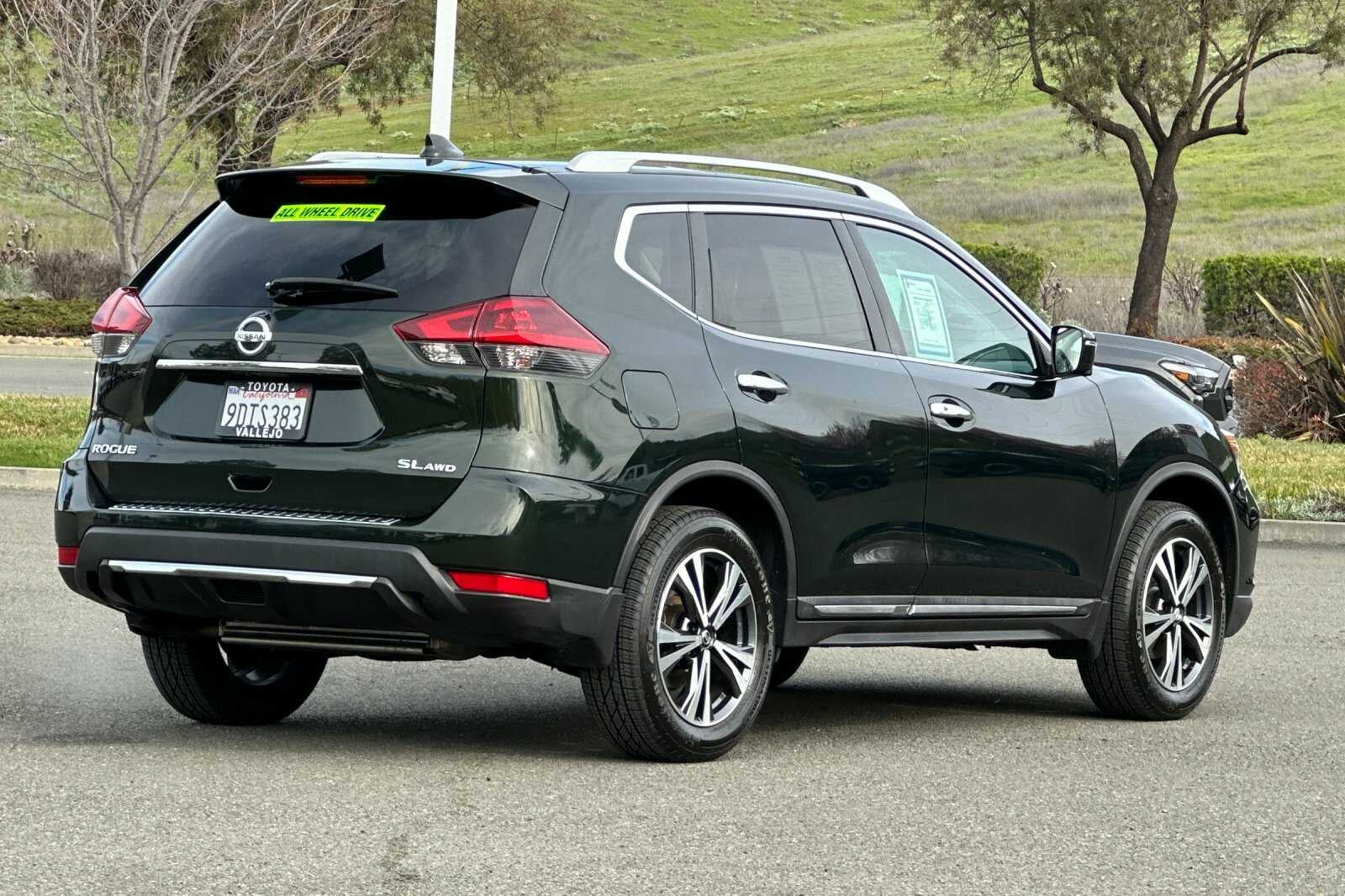 2018 Nissan Rogue SL