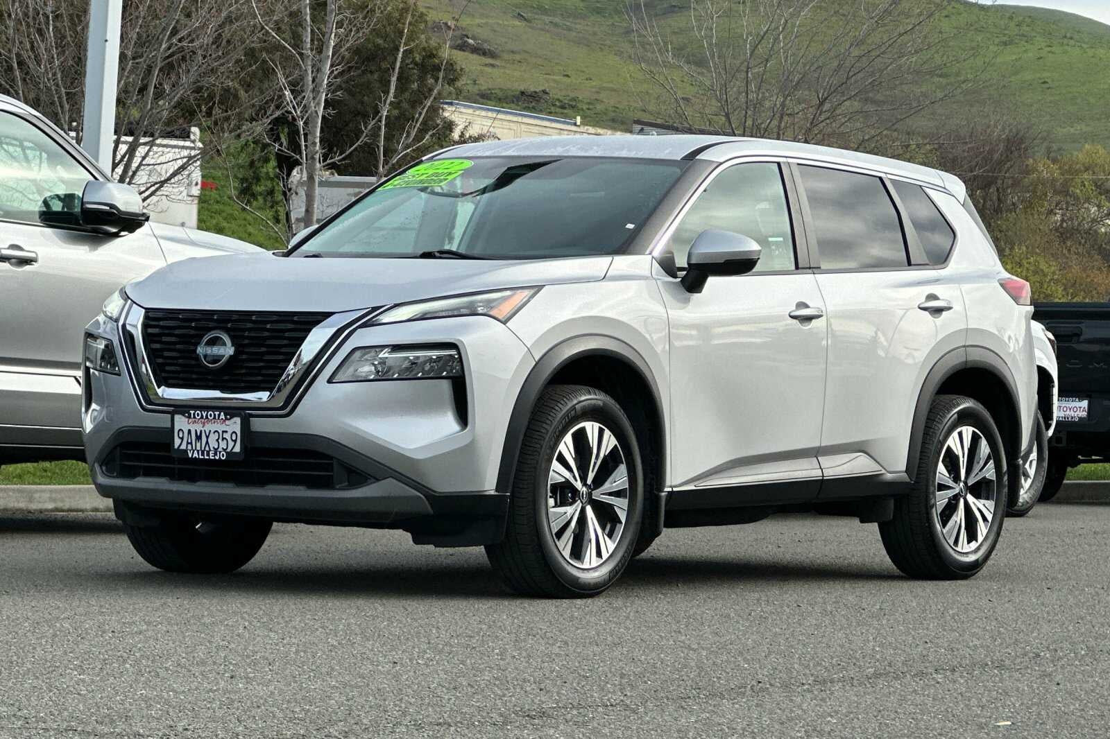 2022 Nissan Rogue SV