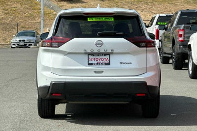 2024 Nissan Rogue SV