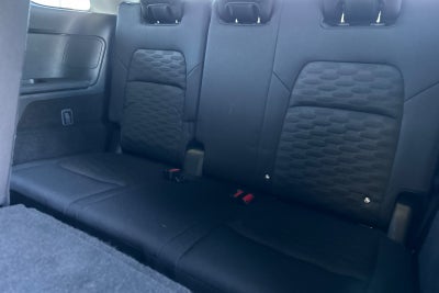 2023 Nissan Pathfinder SV