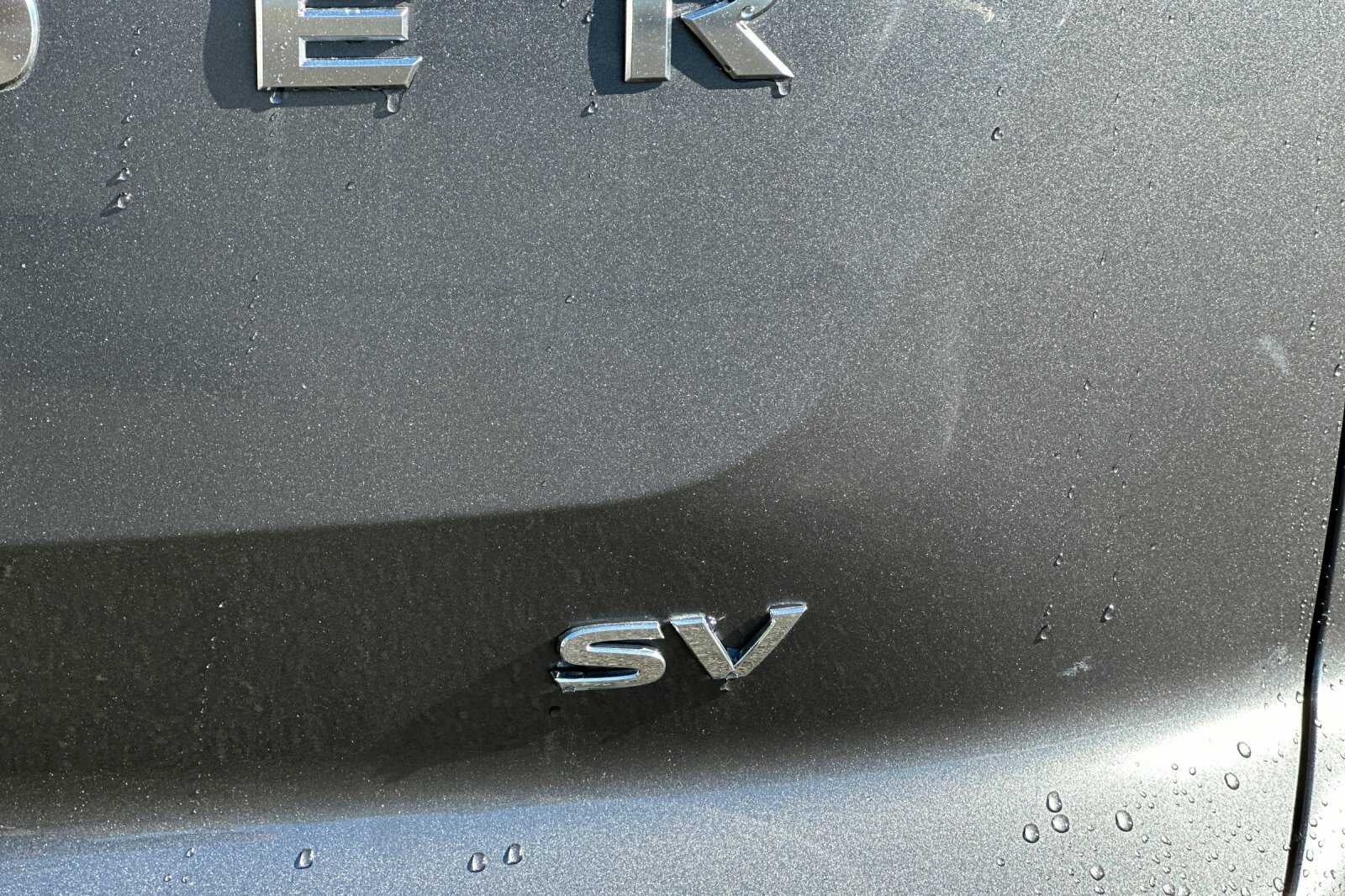 2023 Nissan Pathfinder SV