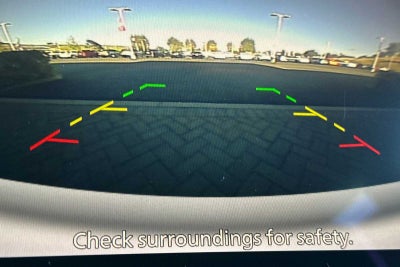 2023 Nissan Pathfinder SV