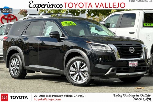 2024 Nissan Pathfinder SL
