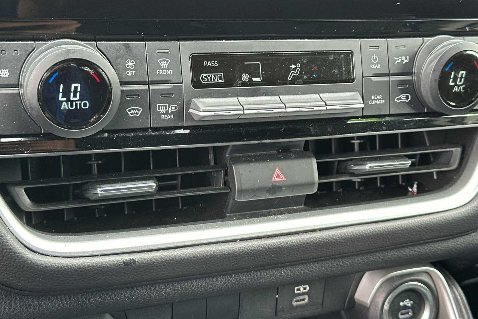 2024 Toyota Grand Highlander XLE 4D Sport Utility