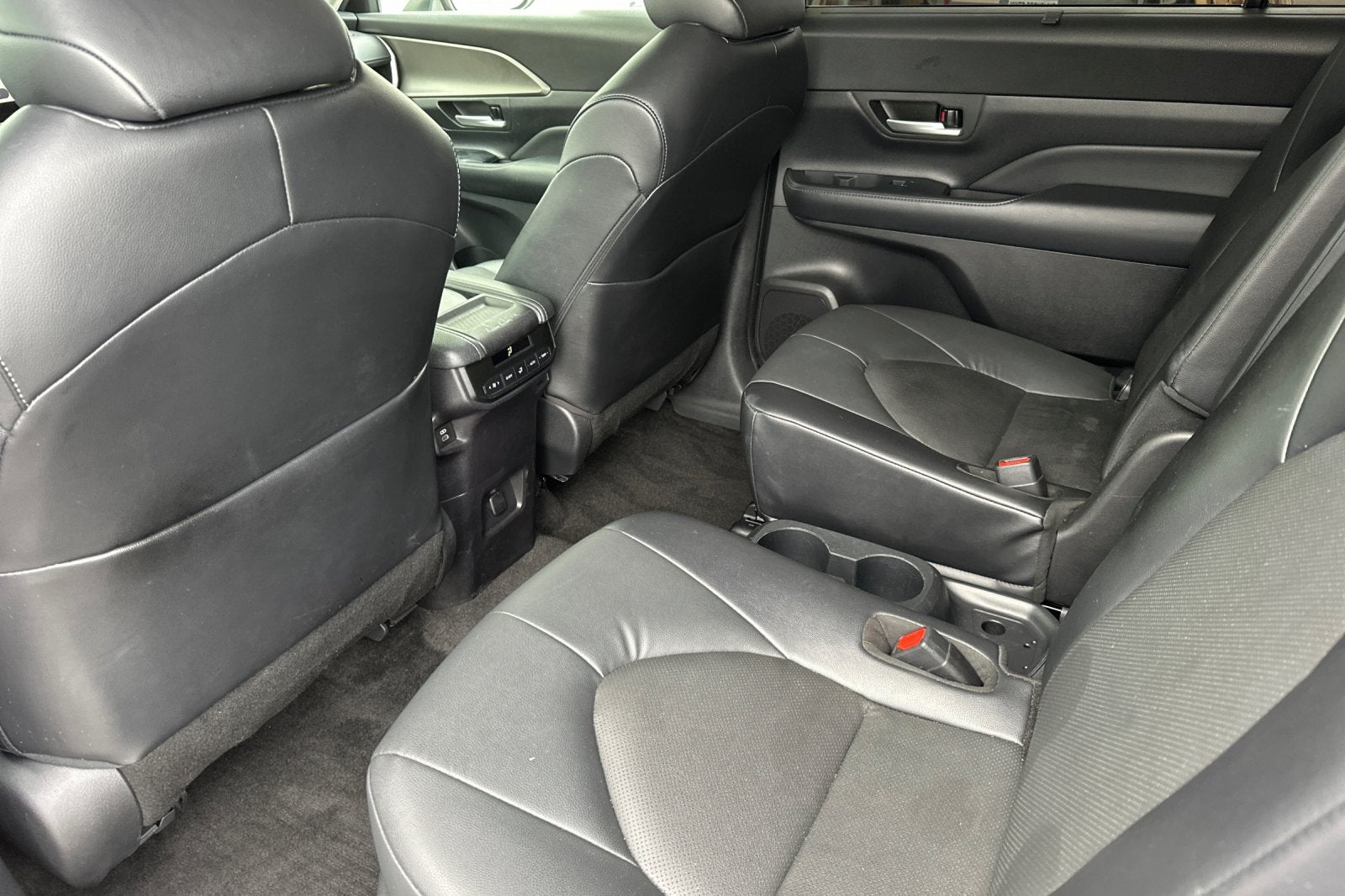 2024 Toyota Grand Highlander XLE 4D Sport Utility