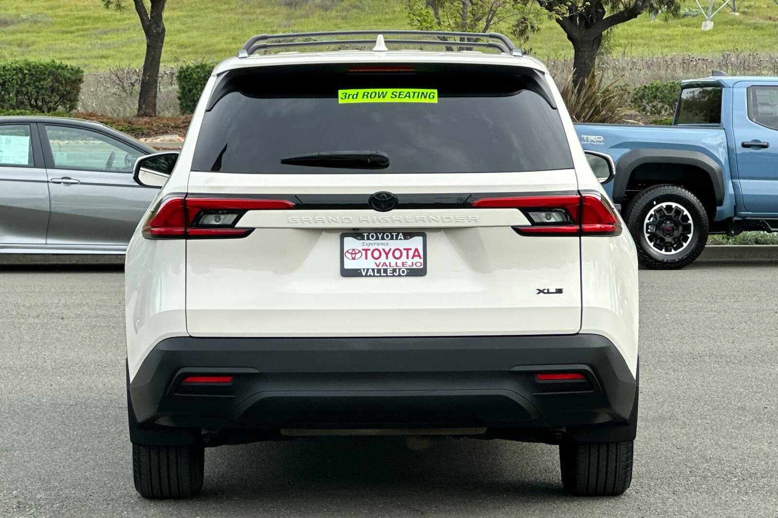 2024 Toyota Grand Highlander XLE 4D Sport Utility