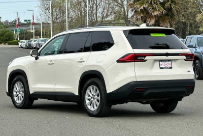 2024 Toyota Grand Highlander XLE 4D Sport Utility