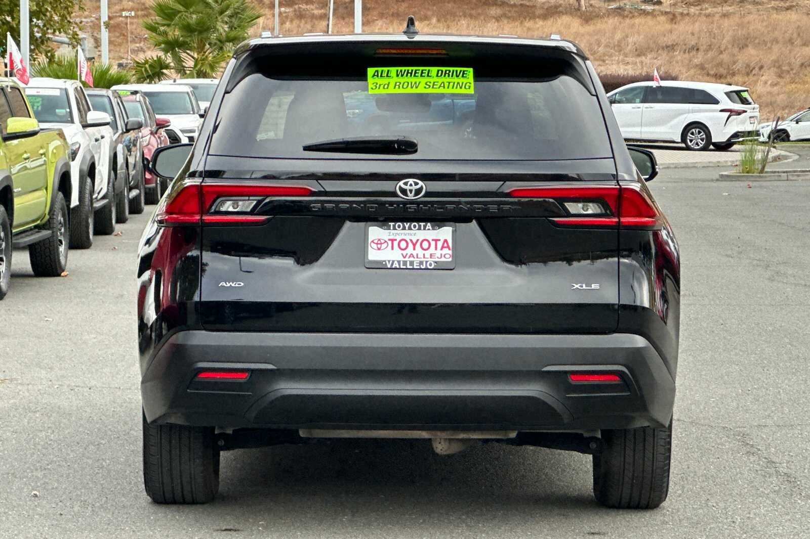 2025 Toyota Grand Highlander XLE 4D Sport Utility