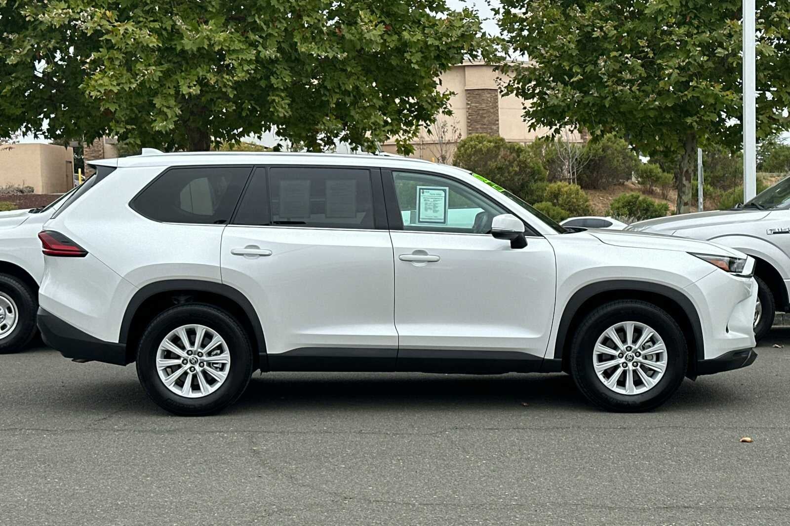 2025 Toyota Grand Highlander XLE 4D Sport Utility
