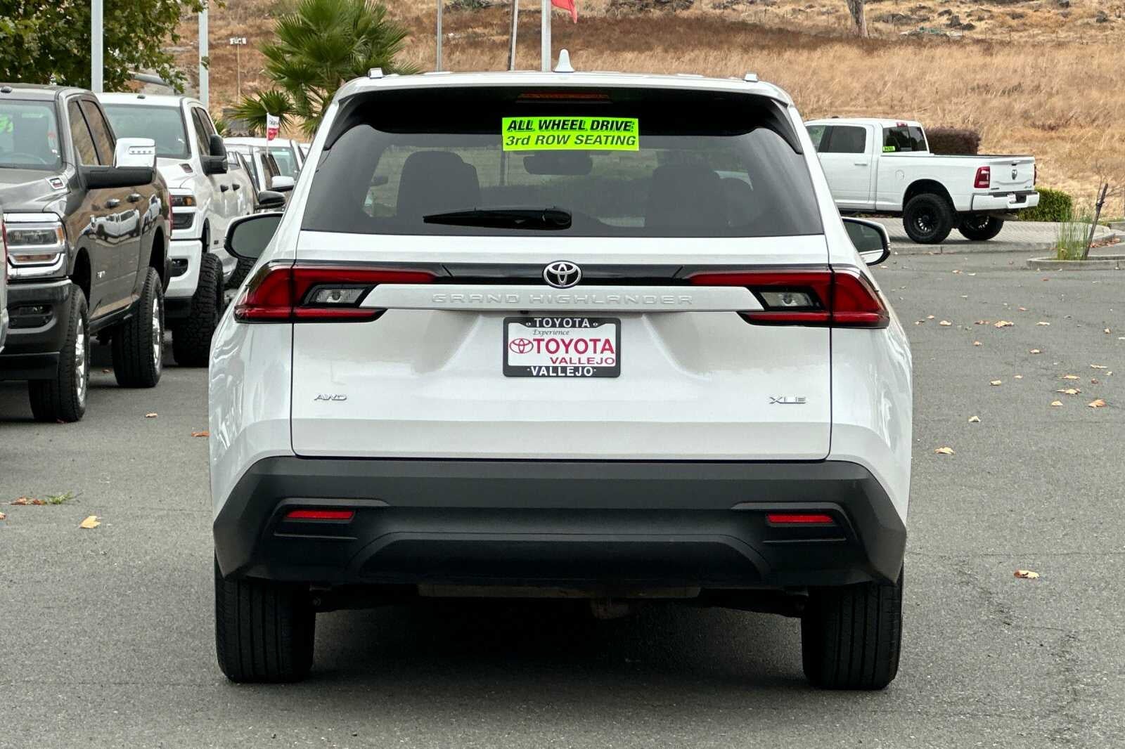 2025 Toyota Grand Highlander XLE 4D Sport Utility