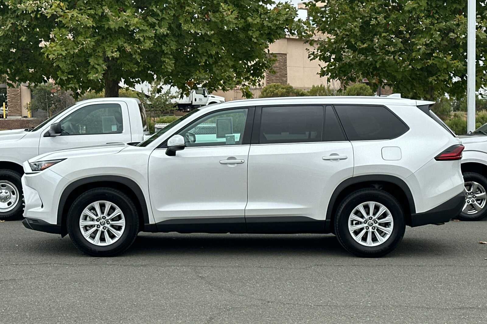 2025 Toyota Grand Highlander XLE 4D Sport Utility