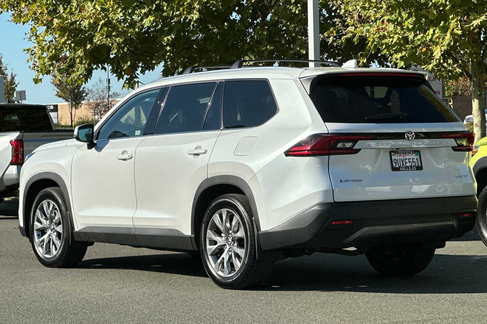 2025 Toyota Grand Highlander Hybrid Limited 4D Sport Utility