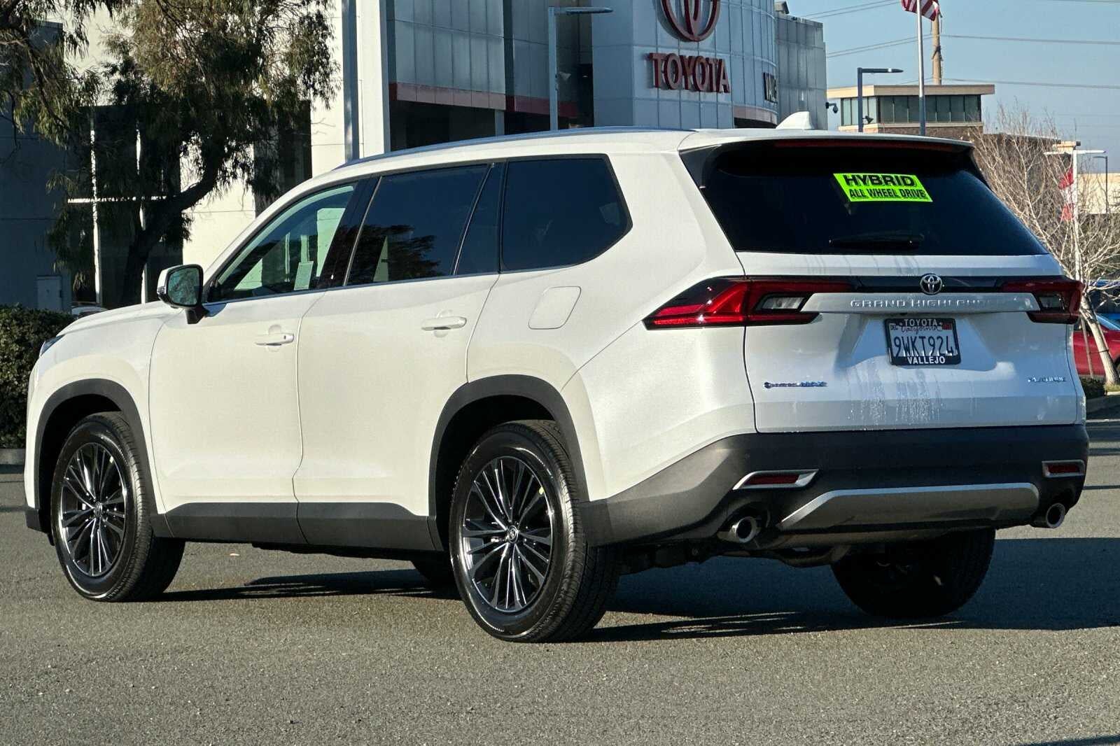 2026 Toyota Grand Highlander Hybrid MAX Platinum 4D Sport Utility