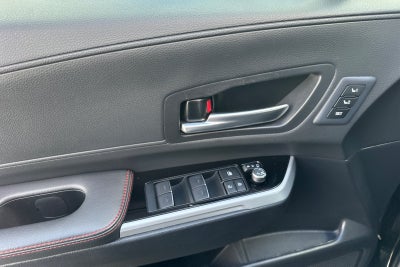 2025 Toyota Sienna XSE 4D Passenger Van