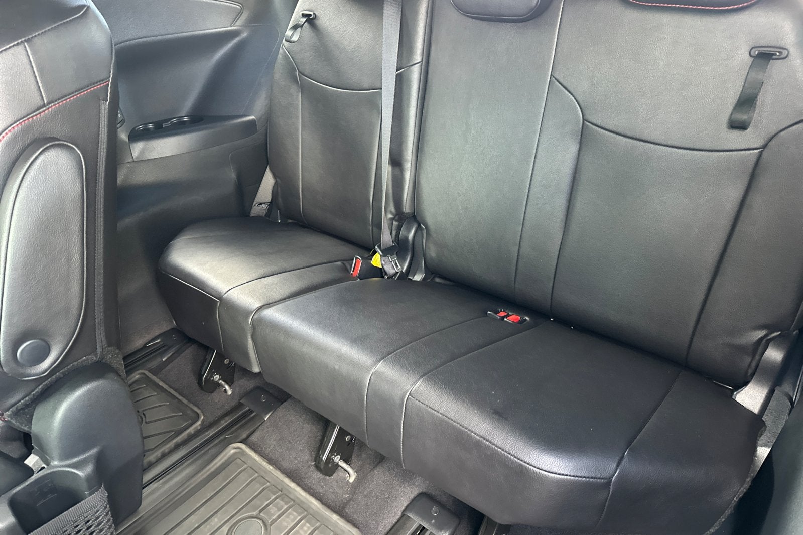 2025 Toyota Sienna XSE 4D Passenger Van