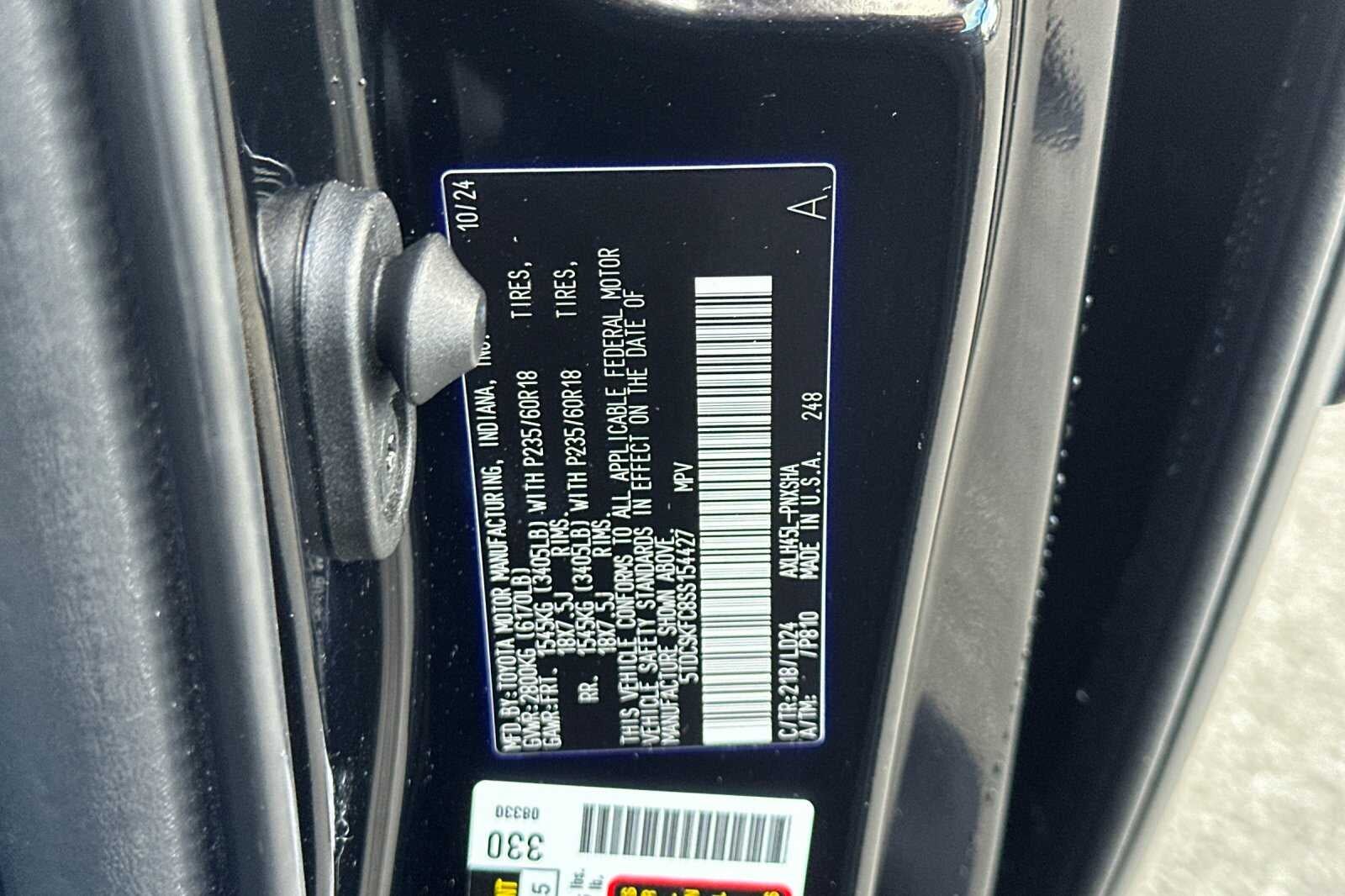 2025 Toyota Sienna XSE 4D Passenger Van