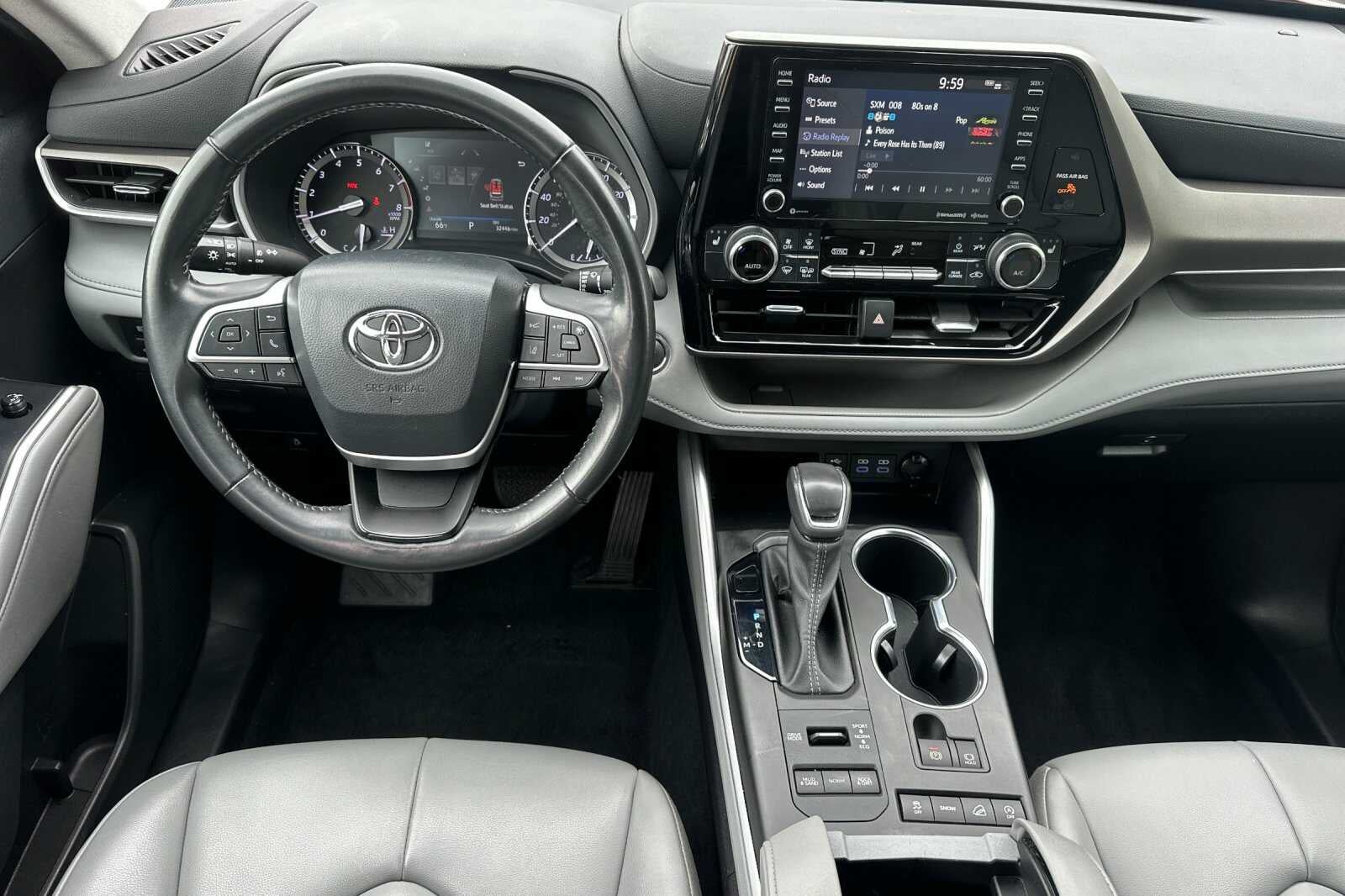 2022 Toyota Highlander XLE