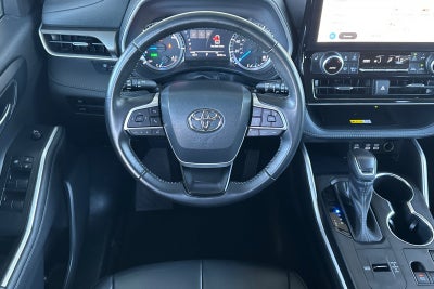 2023 Toyota Highlander Hybrid XLE 4D Sport Utility