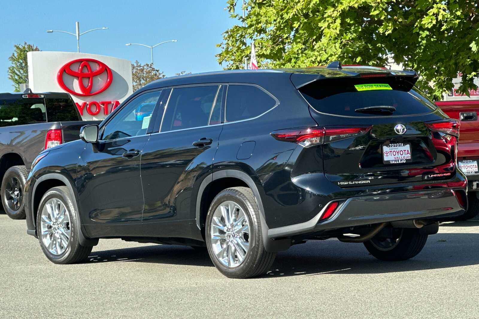 2024 Toyota Highlander Limited 4D Sport Utility