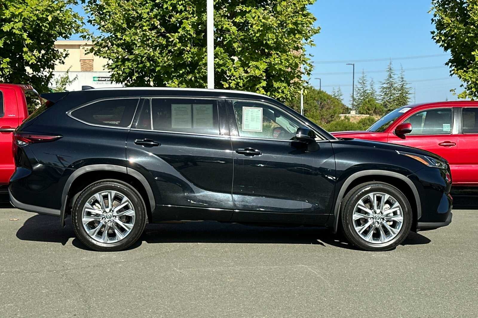 2024 Toyota Highlander Limited 4D Sport Utility