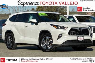 2023 Toyota Highlander XLE 4D Sport Utility