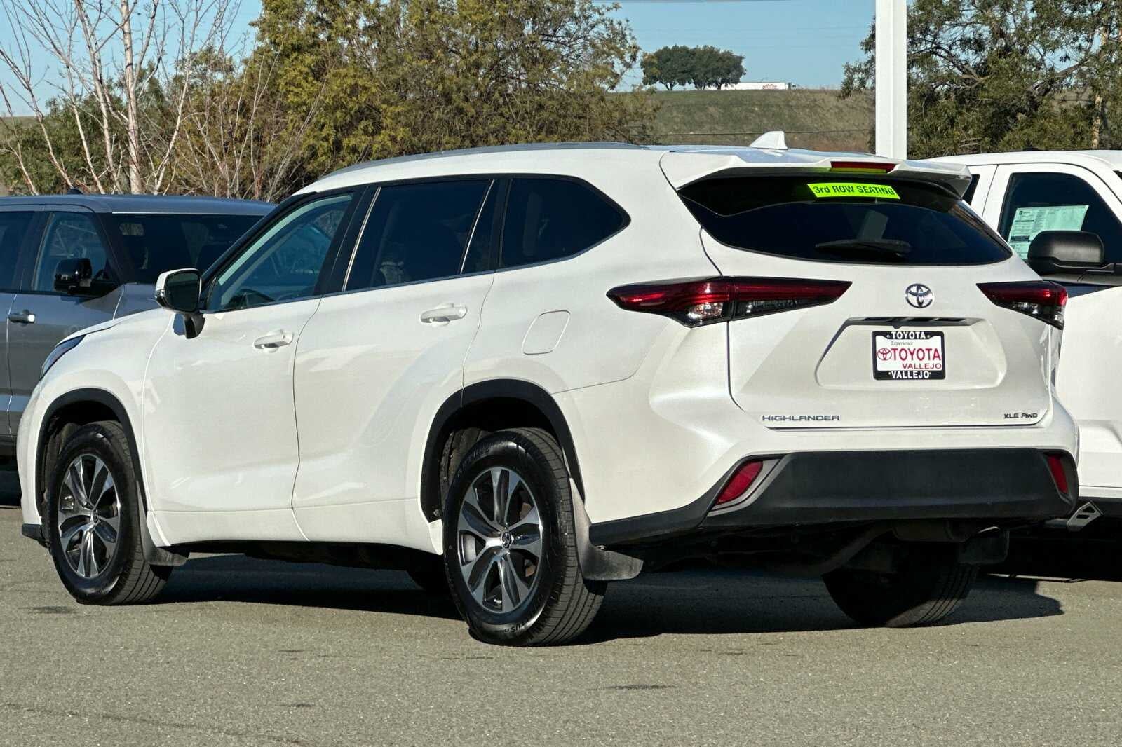 2023 Toyota Highlander XLE 4D Sport Utility