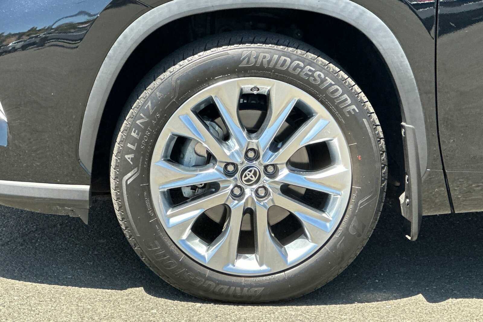 2024 Toyota Highlander Limited 4D Sport Utility