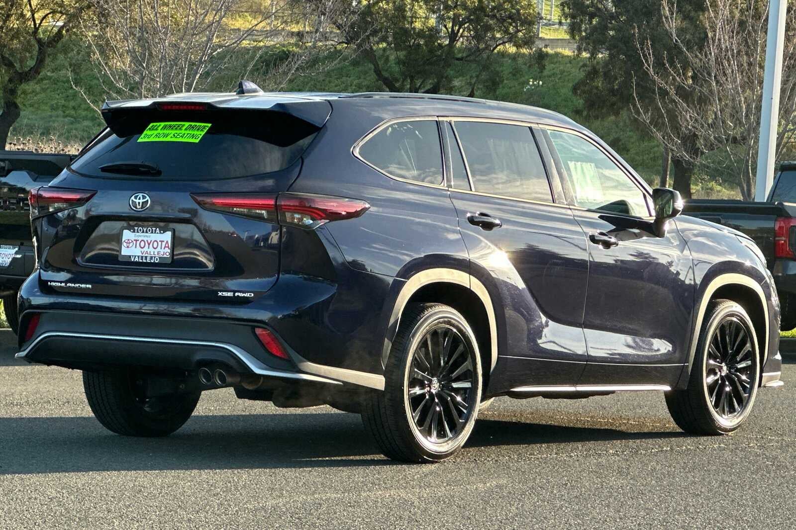 2025 Toyota Highlander XSE 4D Sport Utility