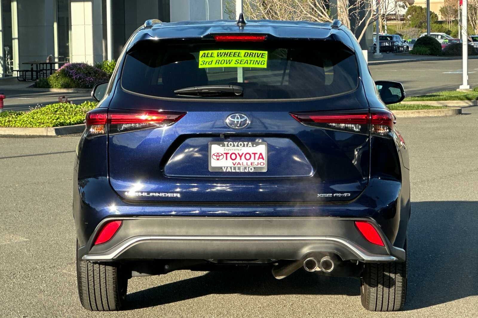 2025 Toyota Highlander XSE 4D Sport Utility
