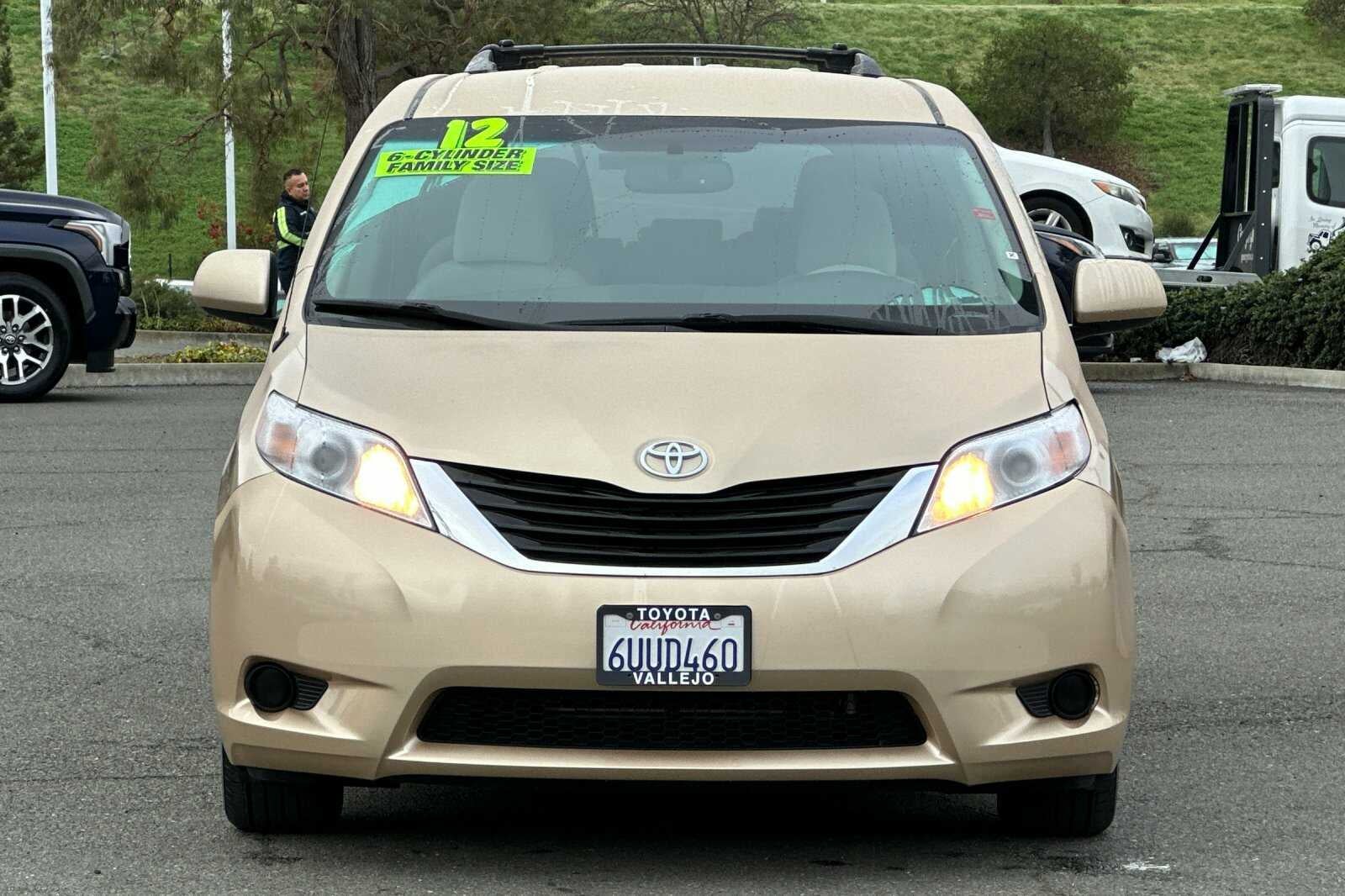 2012 Toyota Sienna LE 4D Passenger Van