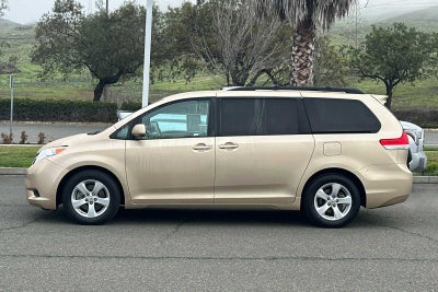 2012 Toyota Sienna LE 4D Passenger Van