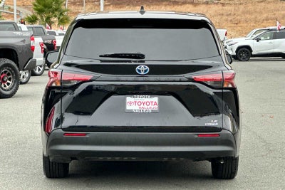 2021 Toyota Sienna LE