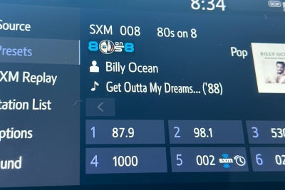 2023 Toyota Sienna LE