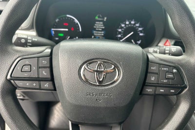 2024 Toyota Sienna LE