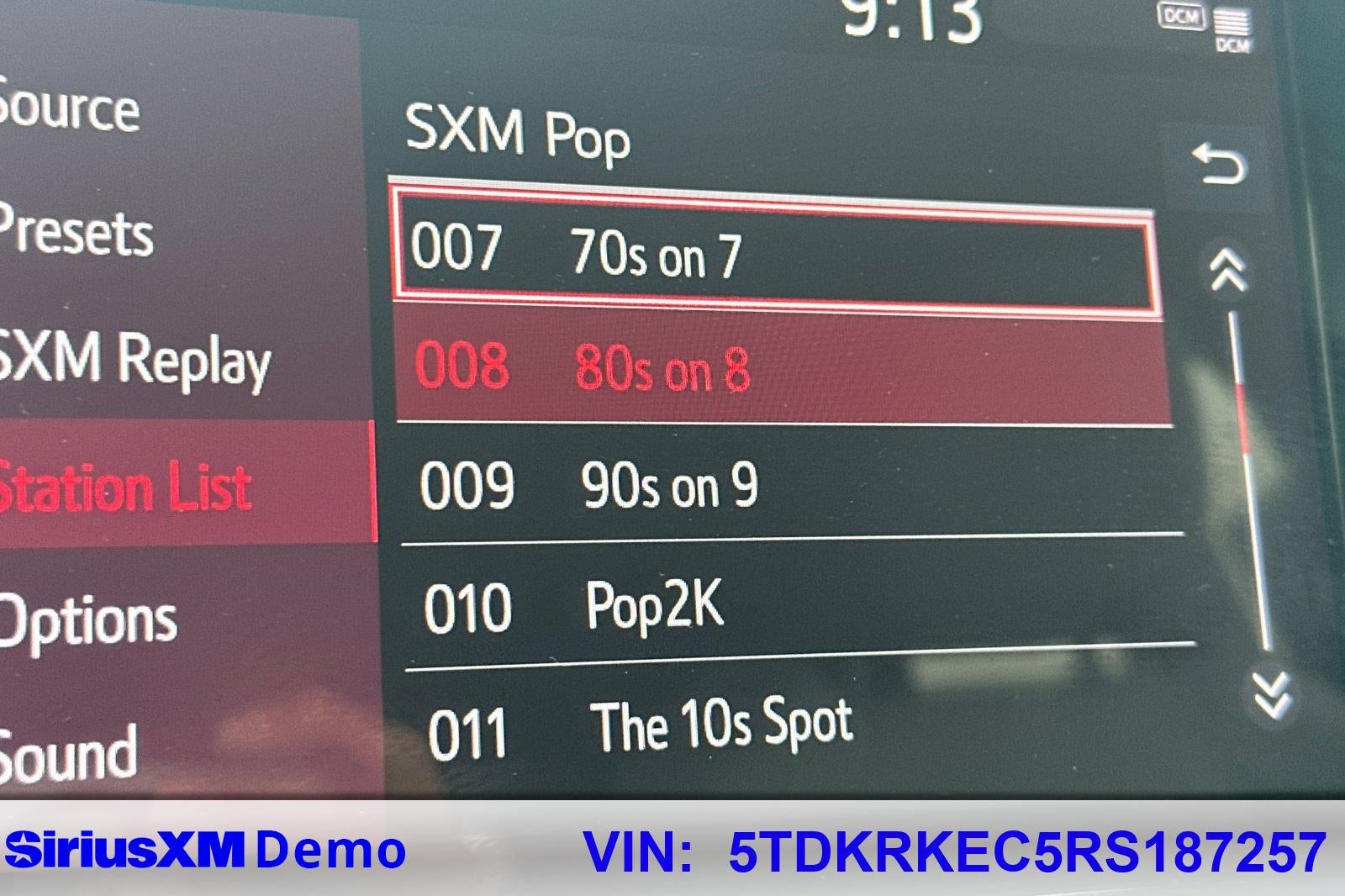 2024 Toyota Sienna LE