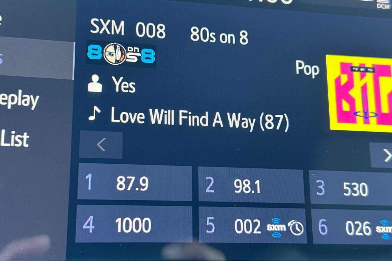 2022 Toyota Sienna LE