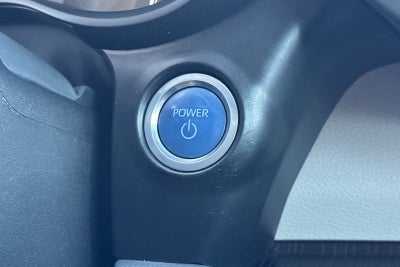 2022 Toyota Sienna LE