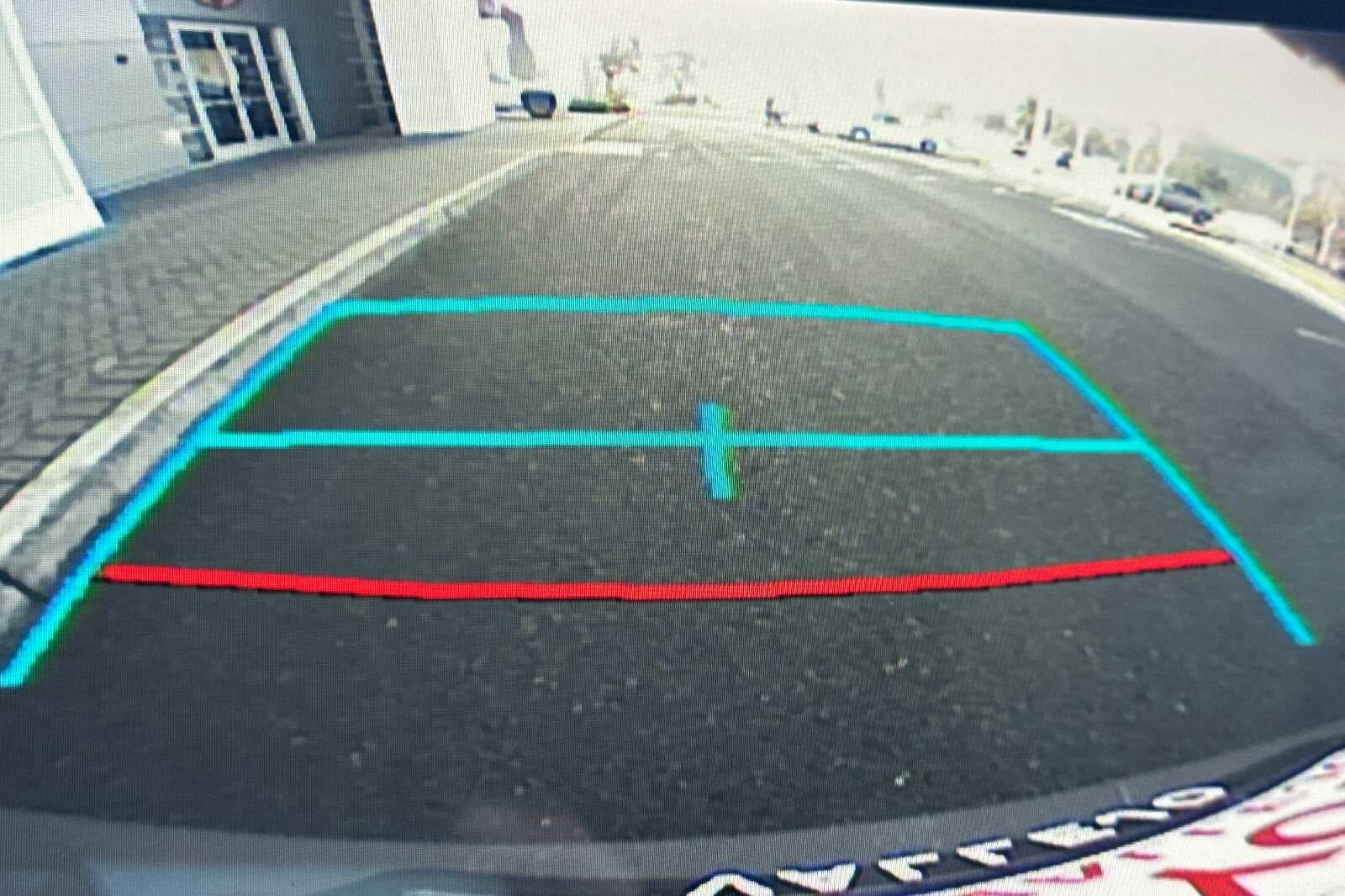 2022 Toyota Sienna LE