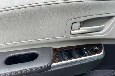 2023 Toyota Sienna LE
