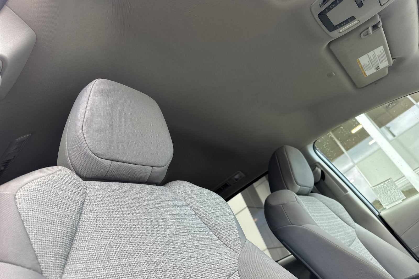 2023 Toyota Sienna LE