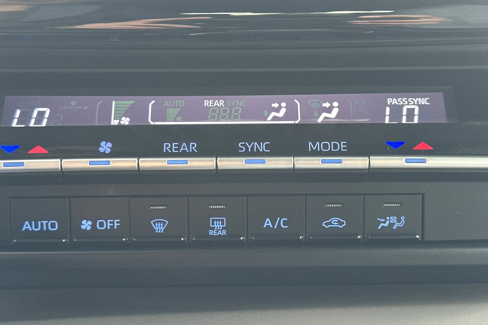 2023 Toyota Sienna LE