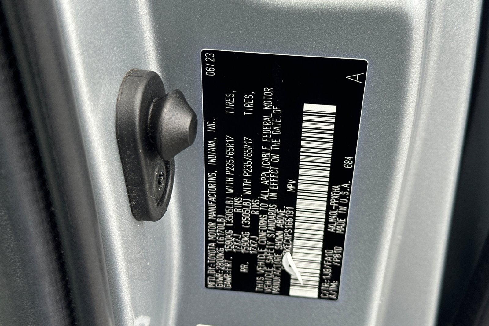 2023 Toyota Sienna LE