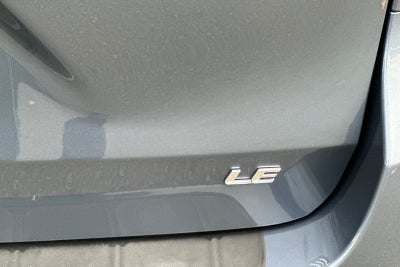 2017 Toyota Sienna LE 4D Passenger Van