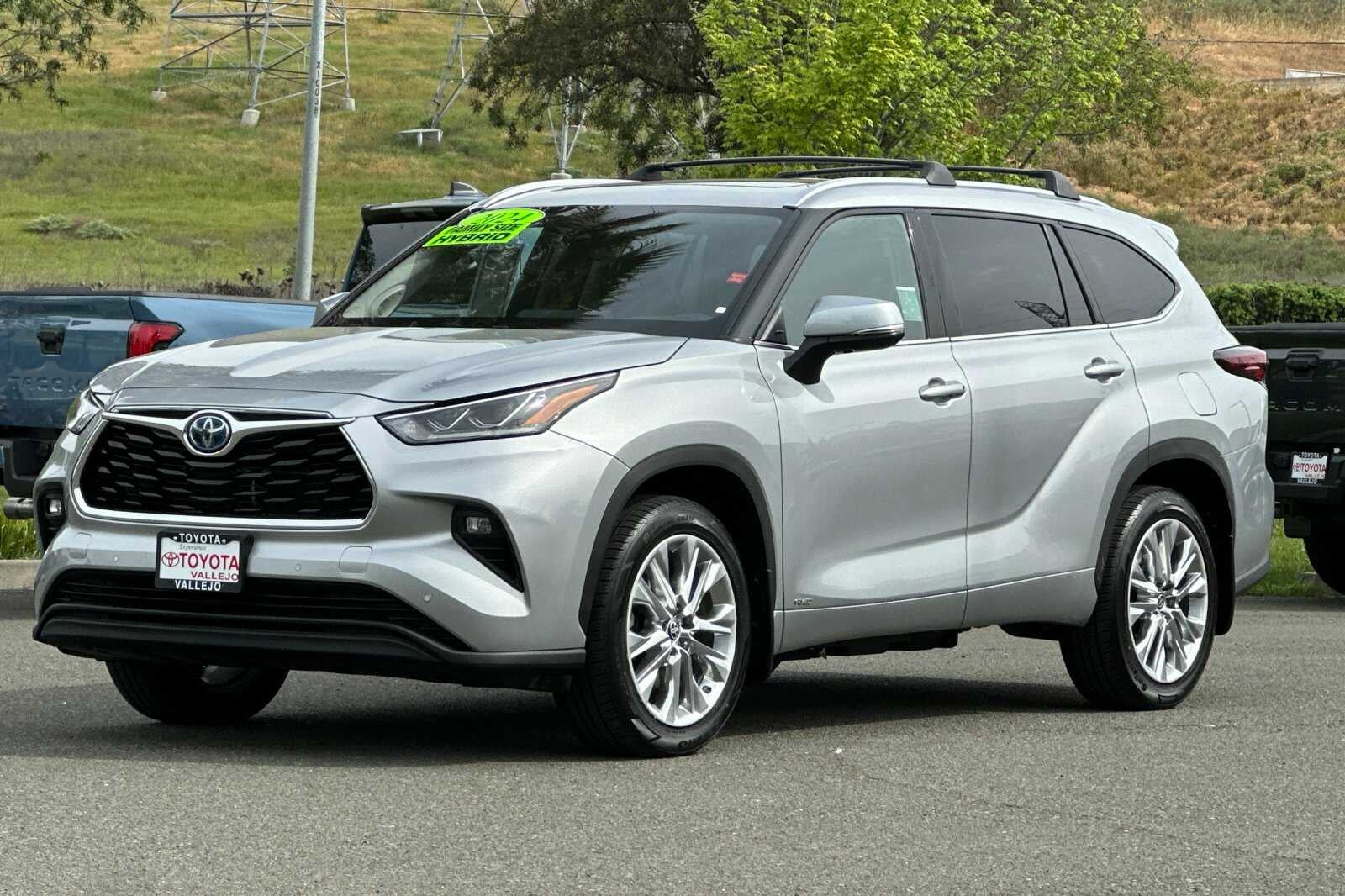 2024 Toyota Highlander Hybrid Limited